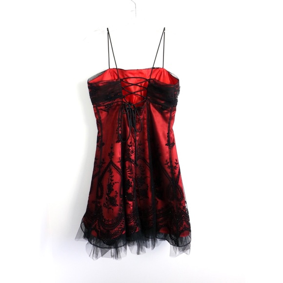 Morgan gothic vampire party dress lace up back 4 6 - Picture 3 of 8